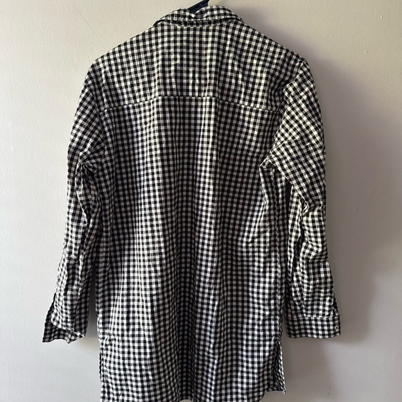 H&M Shirt Women Size 2 Black White Sequin Appliqué Gingham Check Button Front - Picture 8 of 8